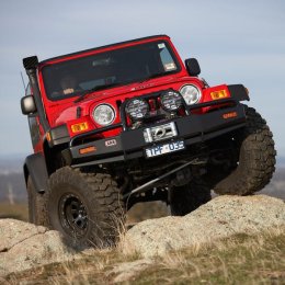 Силовой бампер ARB Delux Jeep Wrangler 1996-06