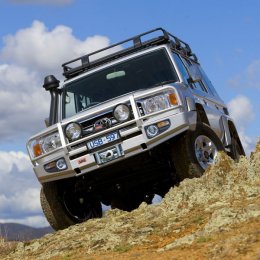 Силовой бампер ARB Delux Toyota LC 70 Series 2007-...